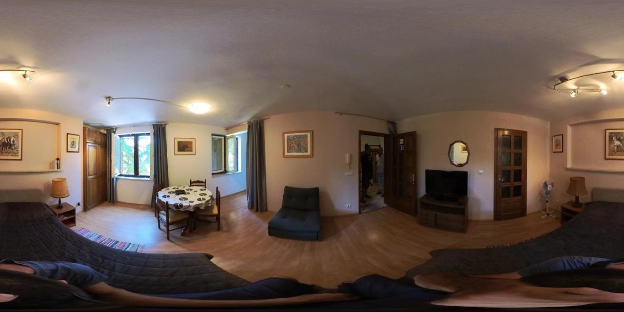 Srecko Appartement Bale Buitenkant foto